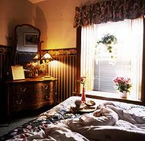 A romantic getaway with a turn-of-the-century flavor.